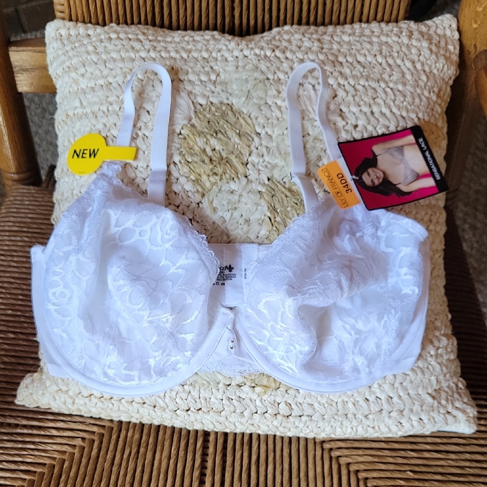 Lily of France Sensational Lace convertible white bra, size 34DD